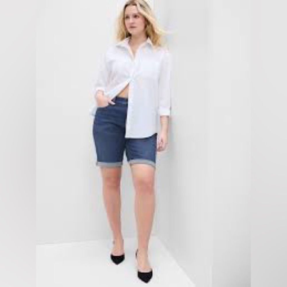 Christopher Blue Stretch Jeans Shorts size 10